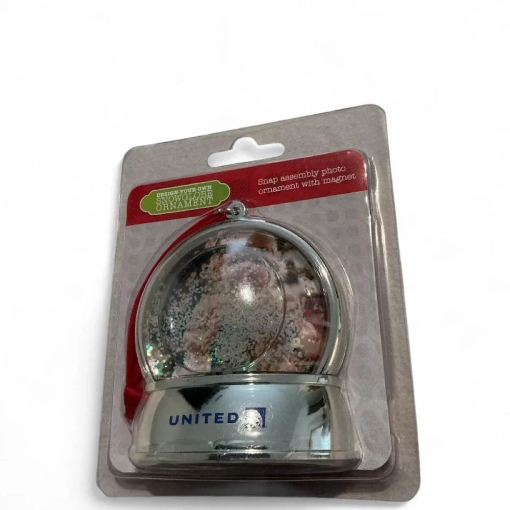 United Airlines Photo Snowglobe Ornament Set 2pc Silver NEW Magnet Ribbon DIY